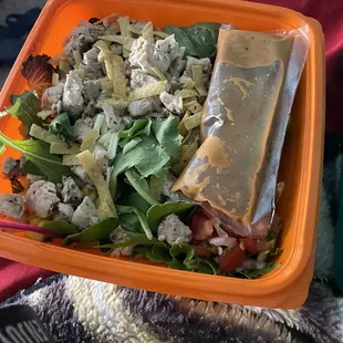 Barbecue chicken salad