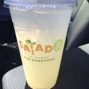 Traditional lemonade