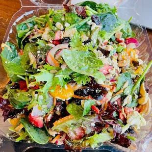 Build-your-own salad with pesto chicken. Bomb.com!