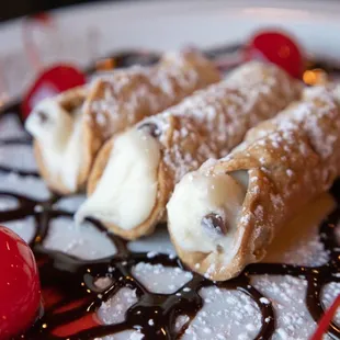 Mini Cannolis