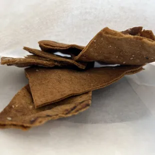 baked pita chips