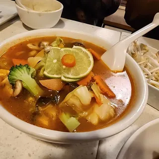 Tom Yum Gyoza Miso Soup
