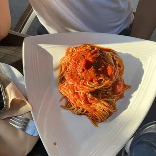 a plate of spaghetti