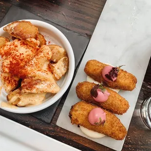 Patatas Bravas, Croquetas