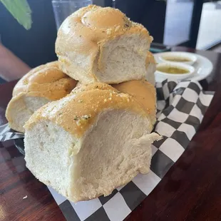 Garlic bread