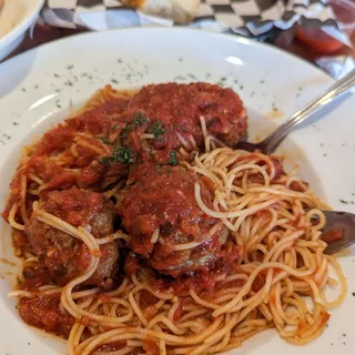 Meatballs Pasta