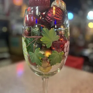 drink, salads