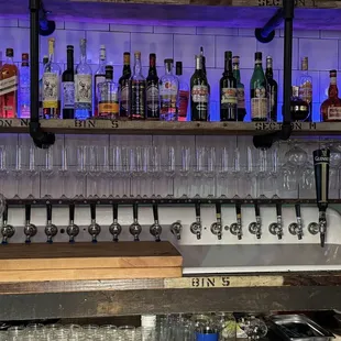 Bar with taps on schoolhouse sink