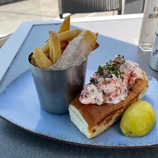 Maine Lobster Roll