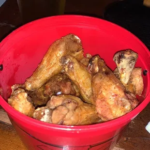 chicken, fried chicken wings, fried chicken, chicken wings, food, bbq wings, bbq chicken, chicken wings and fried chicken, poultry