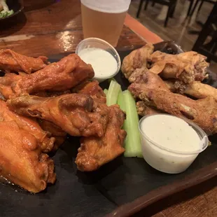 food, fried chicken, bbq wings, poultry, fried chicken wings, chicken, bbq chicken, chicken wings and fried chicken, chicken wings