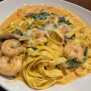 Cajun Shrimp Fettuccini