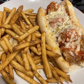 Meatball Parmesan Sandwich Dinner