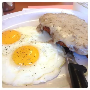 Chicken fried steak w/toast &amp; choice of hash browns or fresh fruit yum yum yum