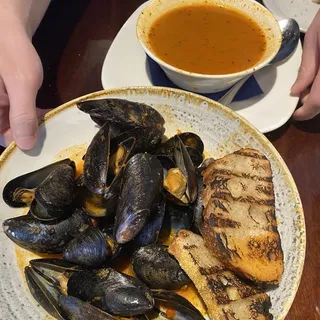 Steamed Mussels