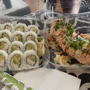 California Roll &amp; Salmon Flower Roll