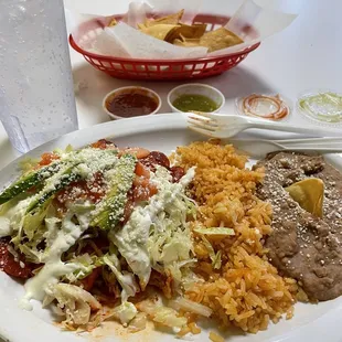 Chicken/cheese Enchiladas