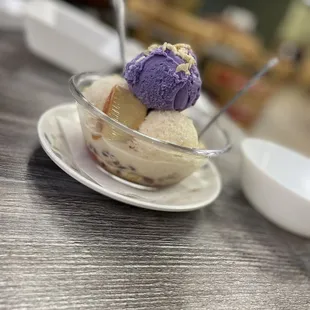 Halo halo
