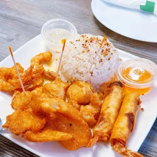 15. Crispy Seafood Platter