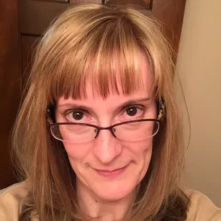 Another view showing the great color &amp; cut I just had with Tony at Salon 31!