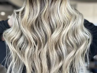 Nicholas Reyes Hair Salon