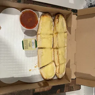 12 Garlic Cheese Bread