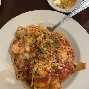 4 Stagoni with shrimp