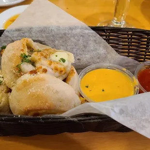 Excellent Garlic Rolls...Must Have!