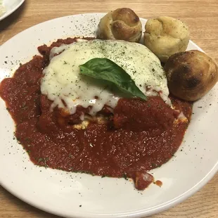 Meat Lasagna Dinner (includes a salad)