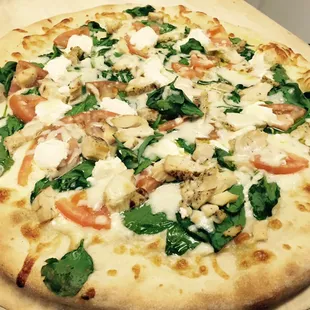 a close up of a pizza