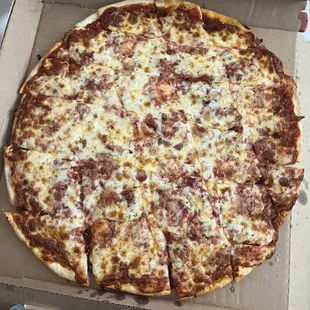 18" pepperoni and bacon