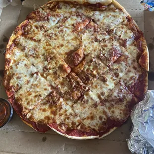 16" pepperoni and bacon