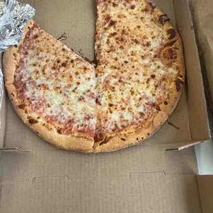 Cheese pizza