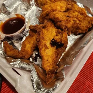Chicken tenders with BBQ sauce