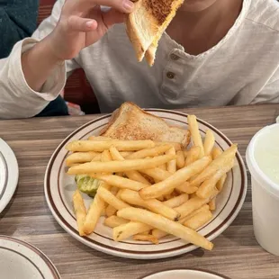 Kids grilled cheese