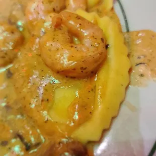 Special was 6 four-cheese stuffed ravioli and Cajun shrimp coated in Cajun sauce with red peppers and mushrooms for $17.95. AMAZING.