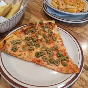 Cheese pizza with green olives