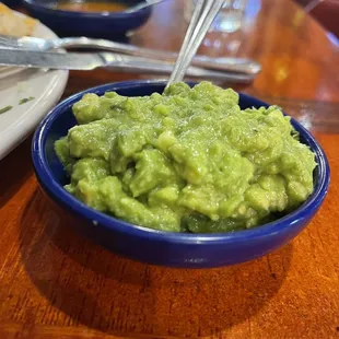 $7 Guacamole - good but gosh darn! $7!!
