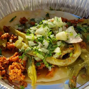 Tacos De Soy Chorizo Y Nopalitos