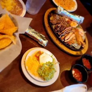 Fajitas for 2. mixed with rice and beans included