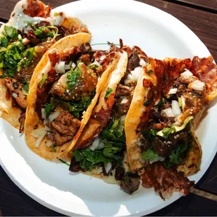 Tacos with melted crispy cheese