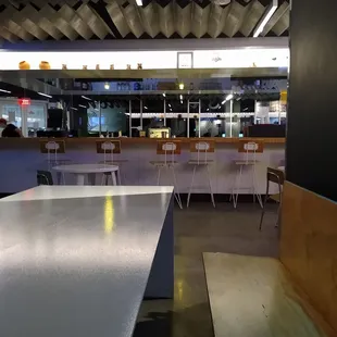 I sat at this table. I loved it bc, you can stay 6ft apart!