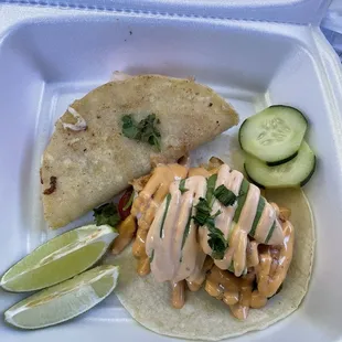 Bailando Camarones &amp; Gobernador