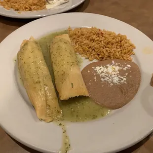 2 Tamales