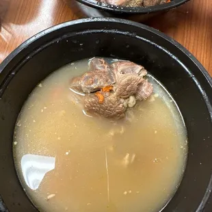 No sirve es pura agua no tiene nada de sábor