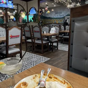 Closing at 8