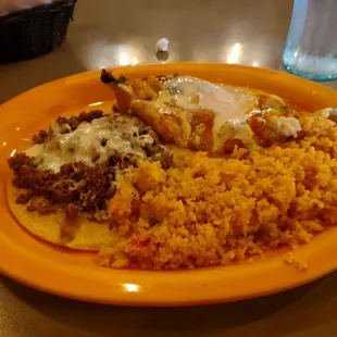 Tostada, chile relleno and rice