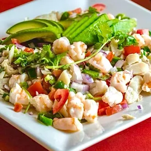 shrimp salad with avocado