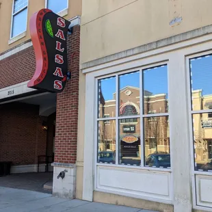 Front of Salsas Mexican Grille