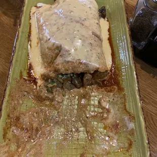Steak super burrito loco.
